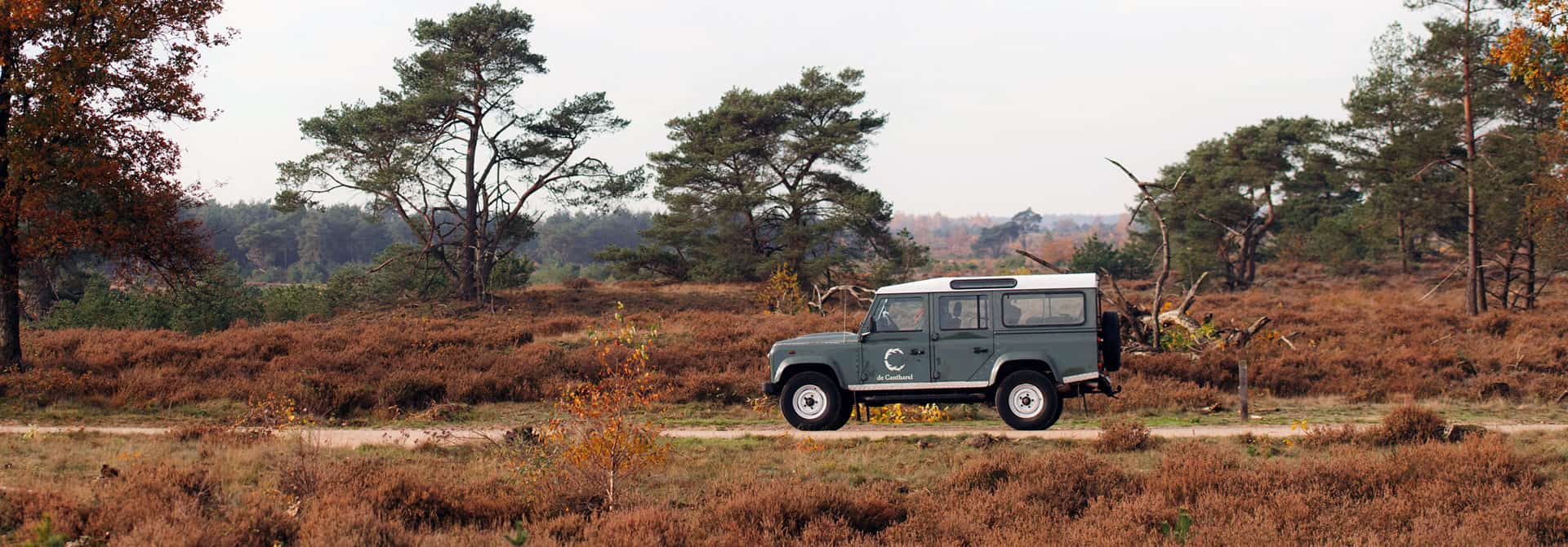 outdoor-land-rover
